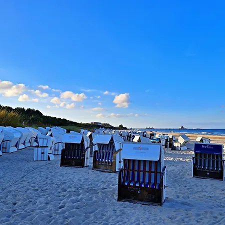 1 2 15 Inselstrand